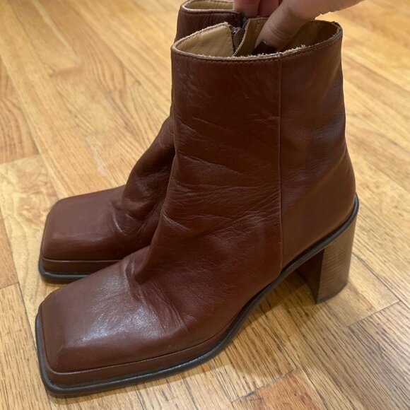 MIISTA BROWN BOOTS - Picture 1 of 6